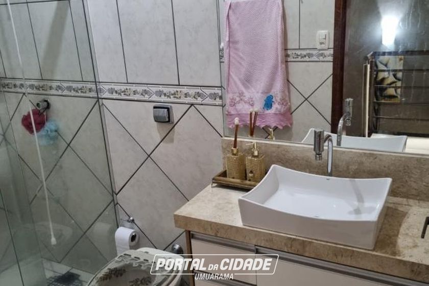 Casa &agrave; venda - 175m&sup2; - Zona III