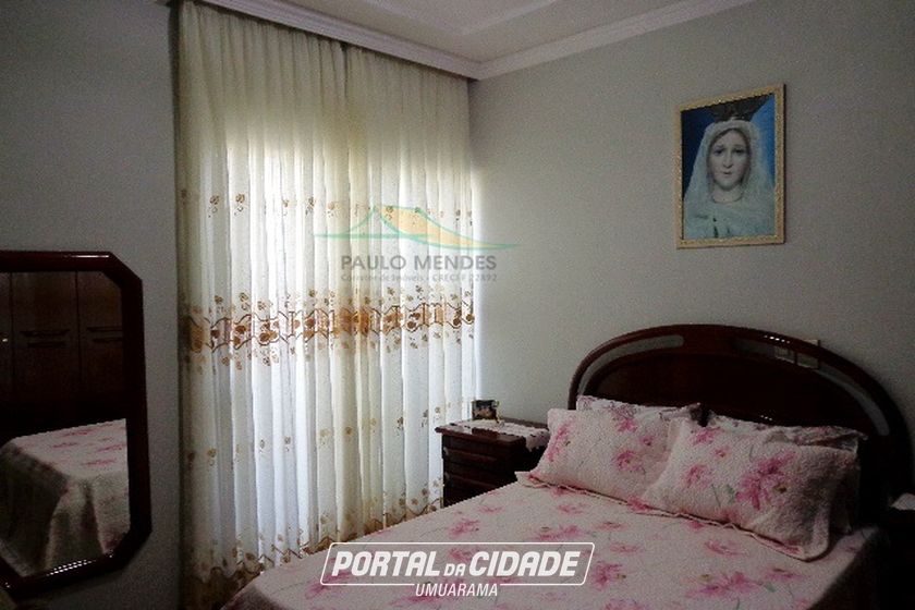 Sobrado &agrave; venda - 356m&sup2; - Zona II