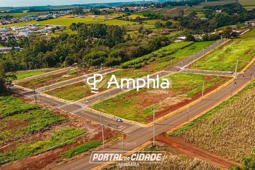 Terreno &agrave; venda - 250m&sup2; - Centro