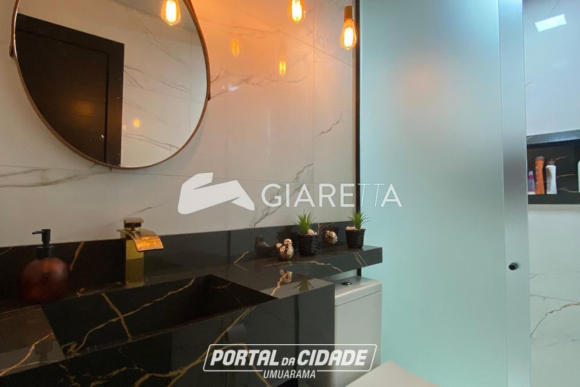 Casa &agrave; venda - 196m&sup2; - JARDIM GISELA