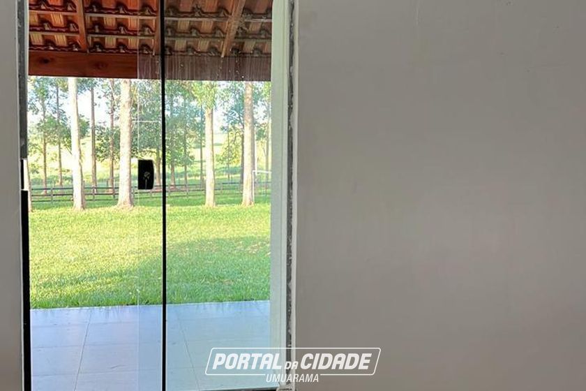 Ch&aacute;cara &agrave; venda - 20000m&sup2; - Estrada  Jaborandi