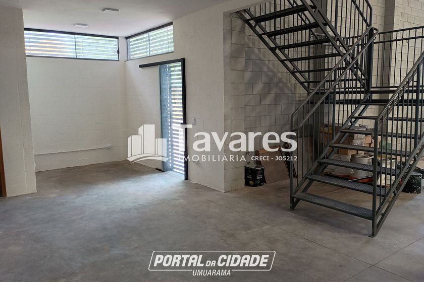 Sal&atilde;o Comercial para alugar - 1000m&sup2; - Parque Industrial II