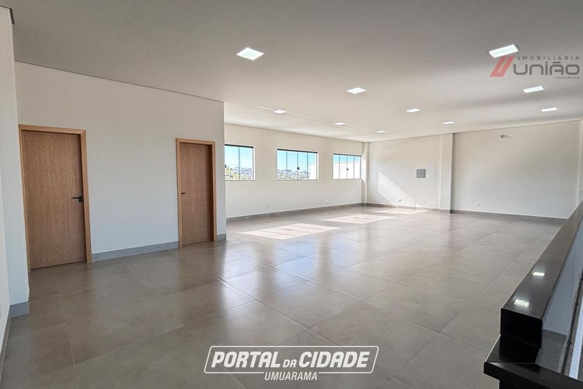 Sal&atilde;o Comercial para alugar - 358m&sup2; - Parque Residencial da G&aacute;vea