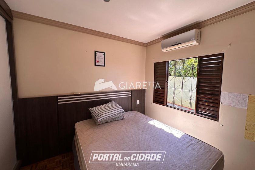 Casa &agrave; venda - 167m&sup2; - CENTRO