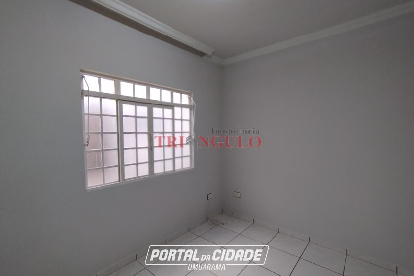 Casa &agrave; venda - 144m&sup2; - ZONA III