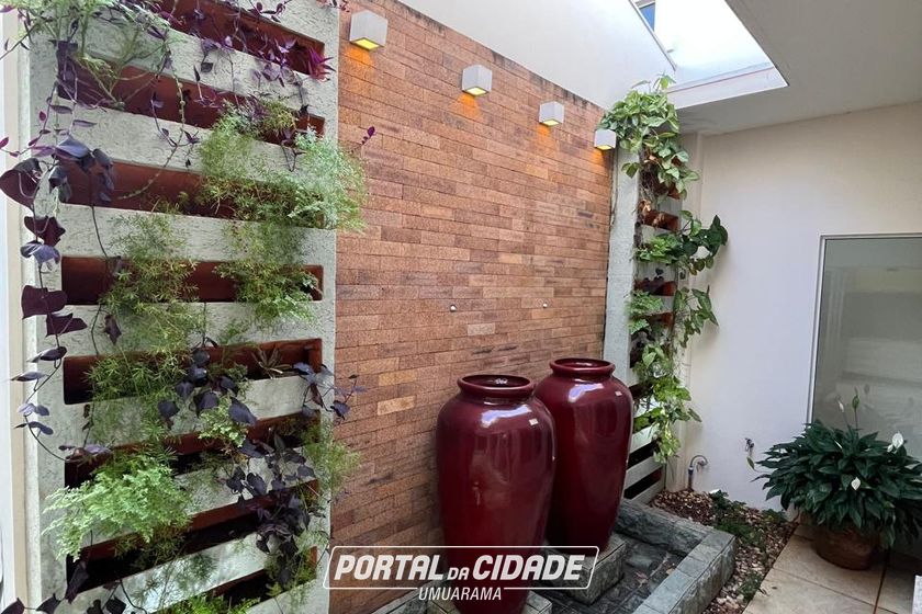 Casa &agrave; venda - 419m&sup2; - Jd Veleiros