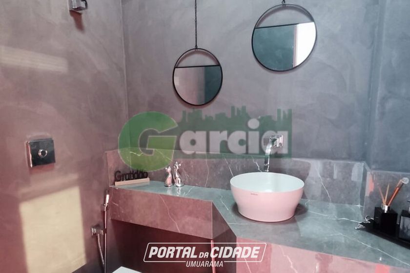Casa &agrave; venda - 130m&sup2; - Jardim Caravelle