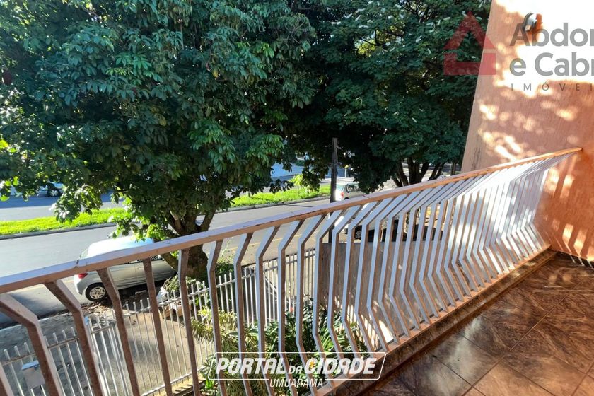 Casa &agrave; venda - 182m&sup2; - Jardim Aratimbo