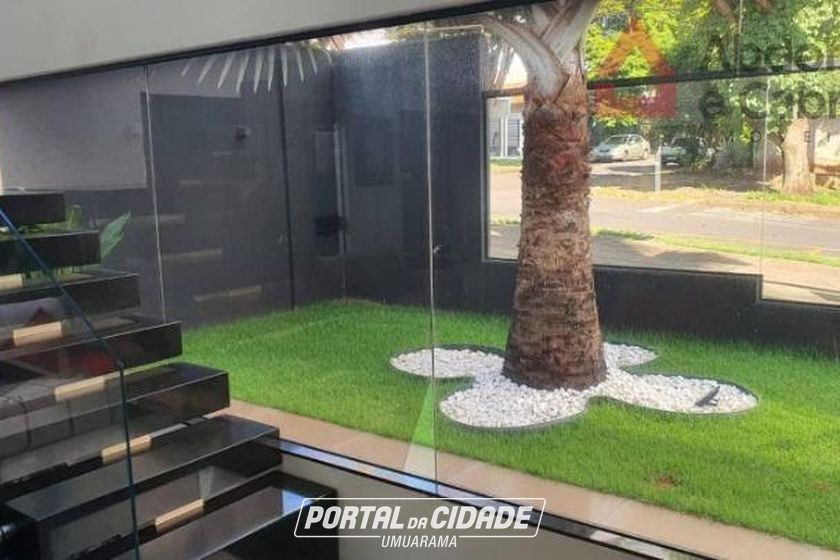 Casa &agrave; venda - 245m&sup2; - Zona V