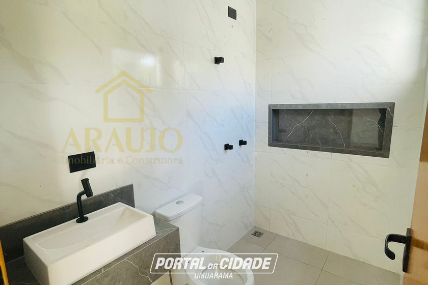 Casa &agrave; venda - 62m&sup2; - Jardim Sakai