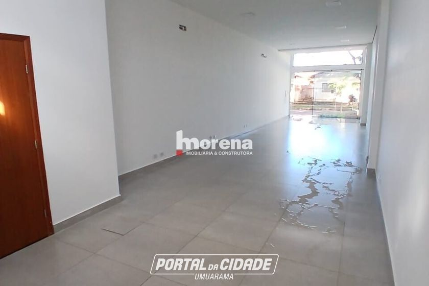 Sal&atilde;o Comercial para alugar - 70m&sup2; - Zona V