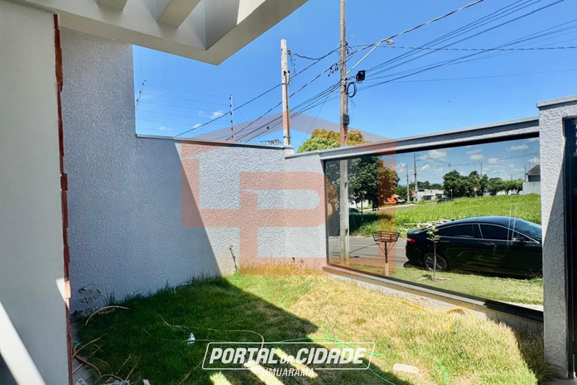 Casa &agrave; venda - 123m&sup2; - Jardim Cima