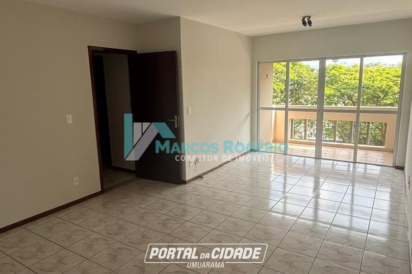 Apartamento &agrave; venda - 93m&sup2; - Zona I