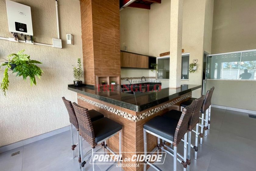 Casa &agrave; venda - 145m&sup2; - ZONA IV