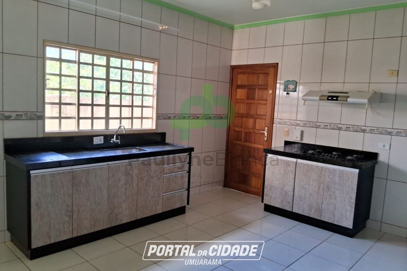 Casa &agrave; venda - 140m&sup2; - CENTRO