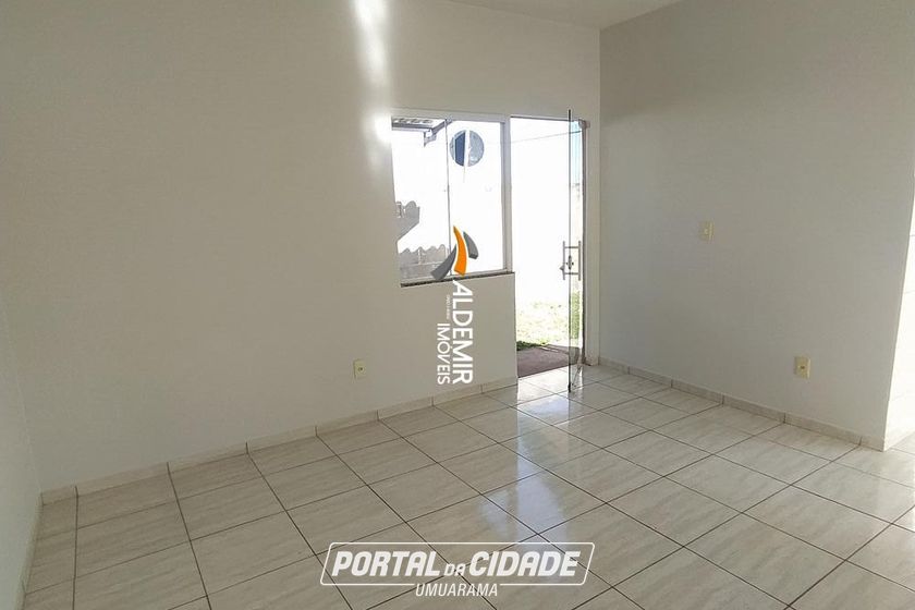 Casa para alugar - 70m&sup2; - Zona 06