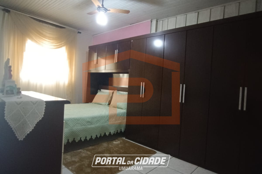 Casa &agrave; venda - 449m&sup2; - Zona II