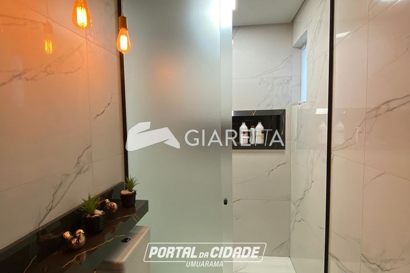 Casa &agrave; venda - 196m&sup2; - JARDIM GISELA
