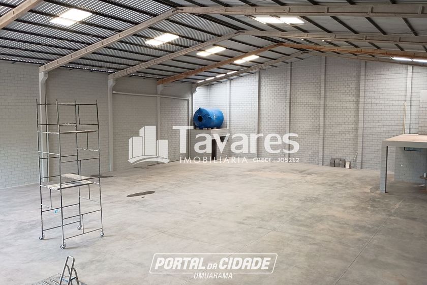 Sal&atilde;o Comercial para alugar - 1000m&sup2; - Parque Industrial II