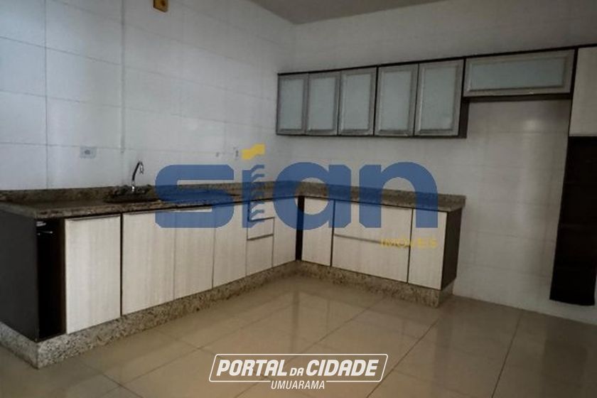 Casa para alugar - 200m&sup2; - Zona II