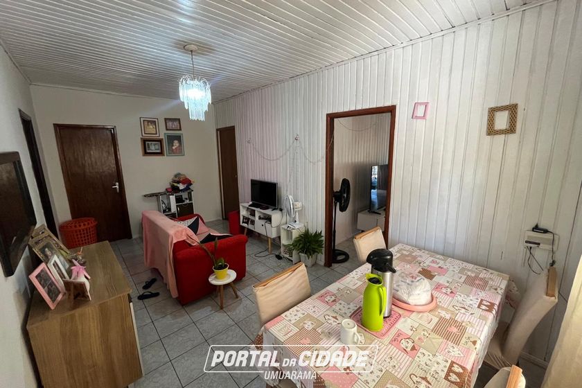 Casa &agrave; venda - 525m&sup2; - Zona V