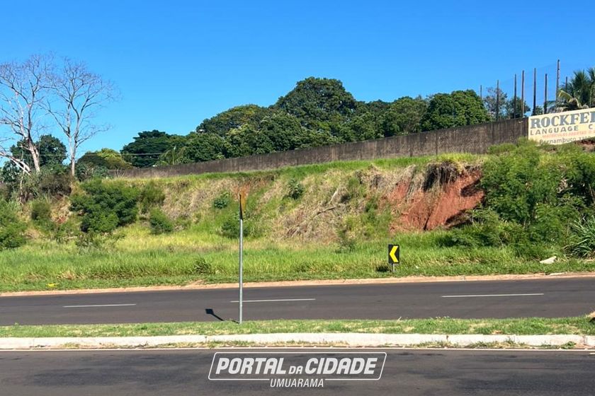 Terreno &agrave; venda - 400m&sup2; - Avenida Portugal