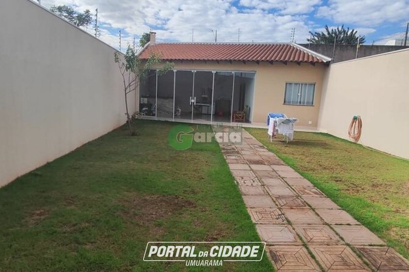 Casa &agrave; venda - 333m&sup2; - Jardim San Martim