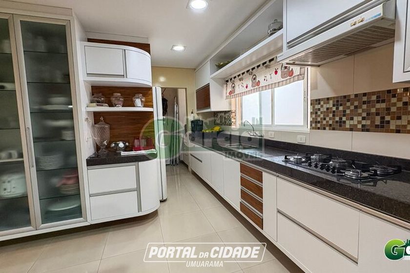 Apartamento &agrave; venda - 223m&sup2; - Zona I