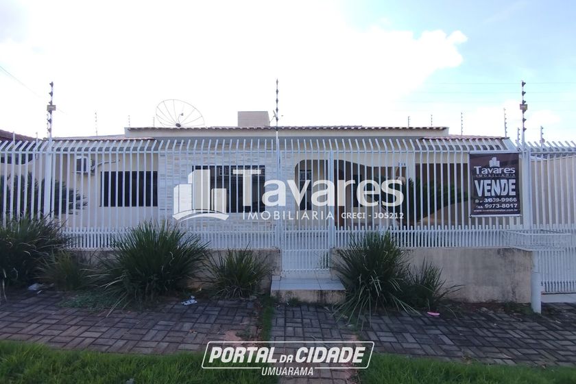 Casa &agrave; venda - 242m&sup2; - Parque San Remo I