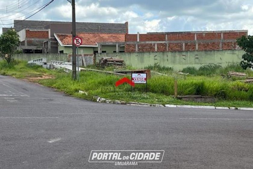 Terreno &agrave; venda - 450m&sup2; - Jardim Espanha