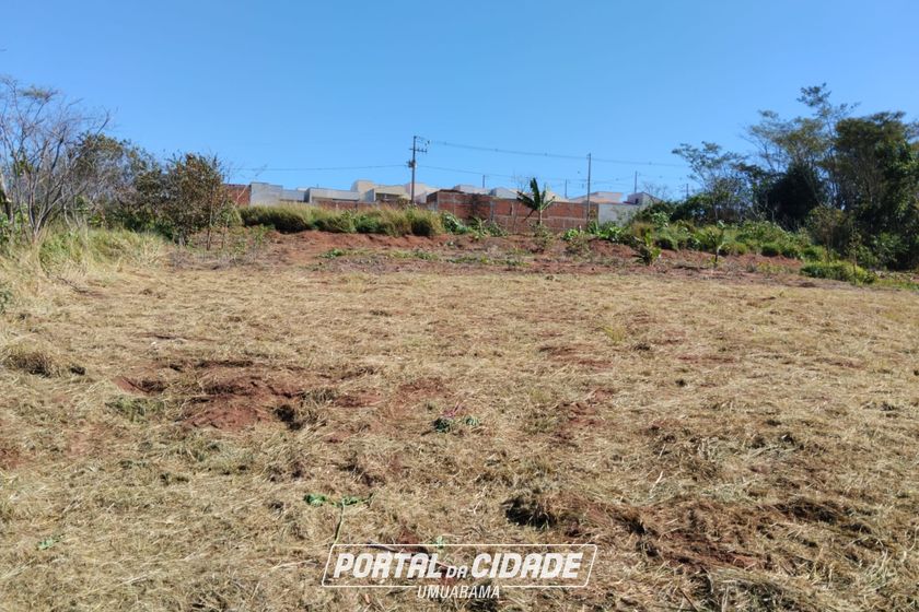 Terreno &agrave; venda - 4095m&sup2; - Jardim Ip&ecirc;