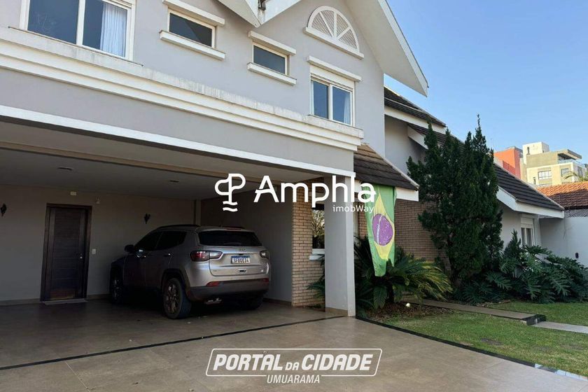 Casa &agrave; venda - 355m&sup2; - Centro