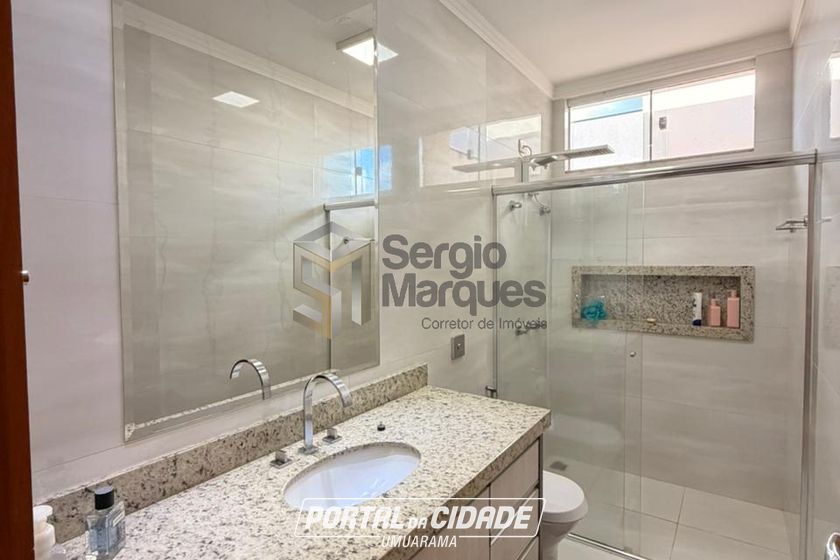 Sobrado &agrave; venda - 227m&sup2; - Condom&iacute;nio Ecoville