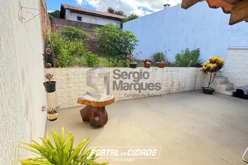 Casa &agrave; venda - 258m&sup2; - Alto S&atilde;o Francisco