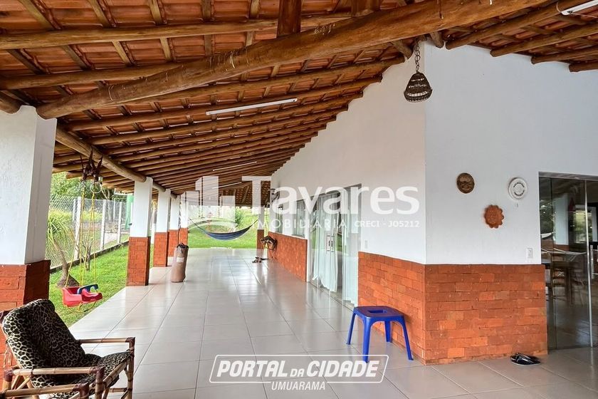Ch&aacute;cara &agrave; venda - 6050m&sup2; - Zona VII