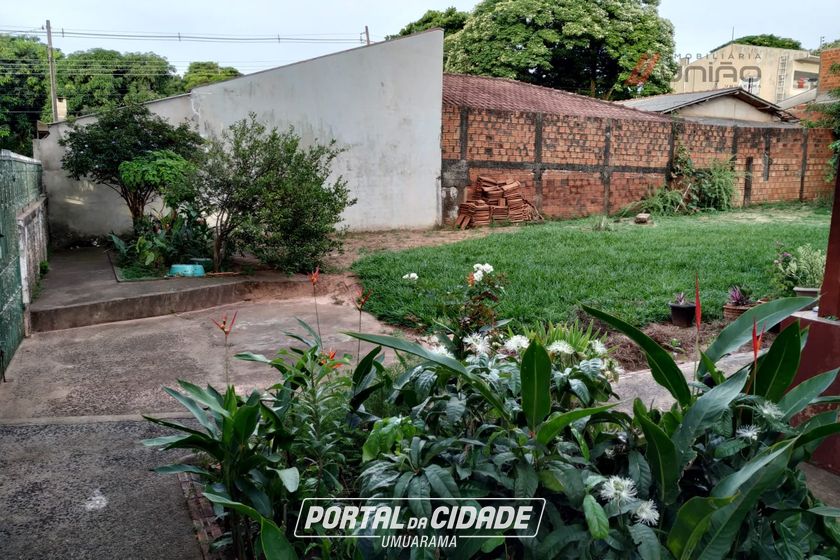 Casa &agrave; venda - 90m&sup2; - Zona VI