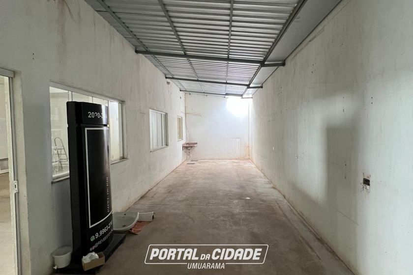 Sal&atilde;o Comercial para alugar - 180m&sup2; - Parque Residencial da G&aacute;vea