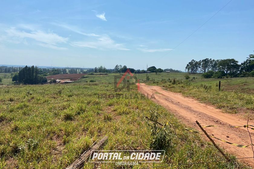 Ch&aacute;cara &agrave; venda - 20000m&sup2; - Jardim Aeroporto
