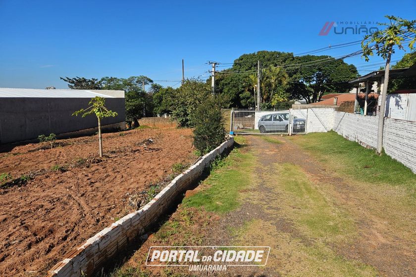 Terreno &agrave; venda - 9838m&sup2; - Zona IV