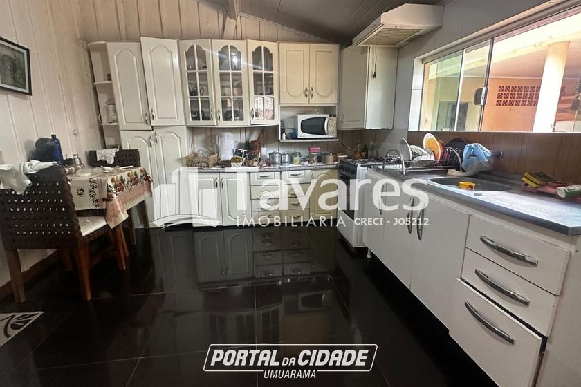 Casa &agrave; venda - 180m&sup2; - Zona II