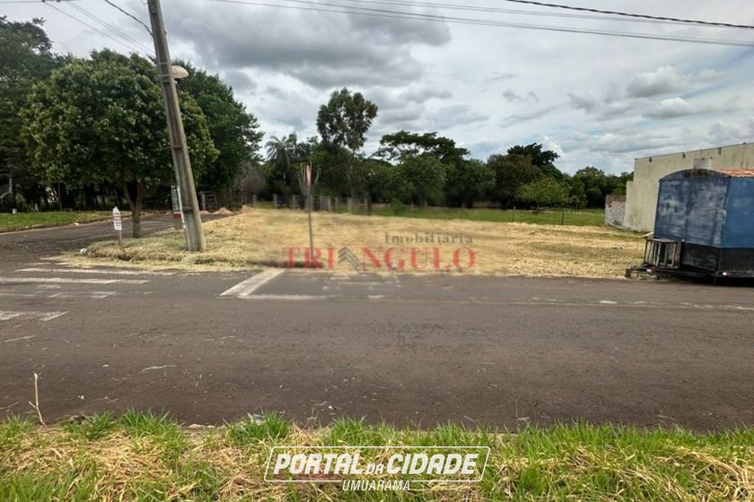 Terreno &agrave; venda - 243m&sup2; - PARQUE RESIDENCIAL VIENA III