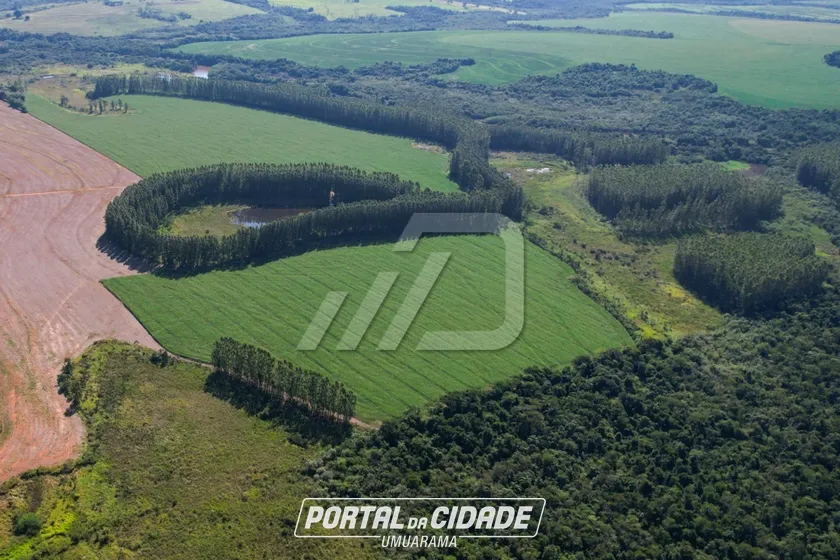 Fazenda &agrave; venda - 72m&sup2; - PR-468