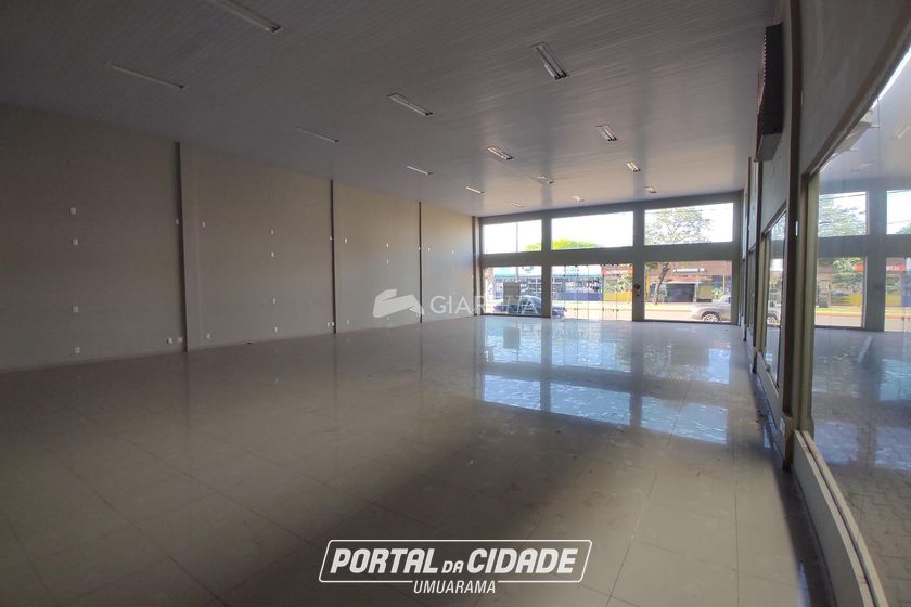 Sala Comercial &agrave; venda - 345m&sup2; - CENTRO