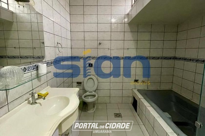 Casa para alugar - 180m&sup2; - Zona I