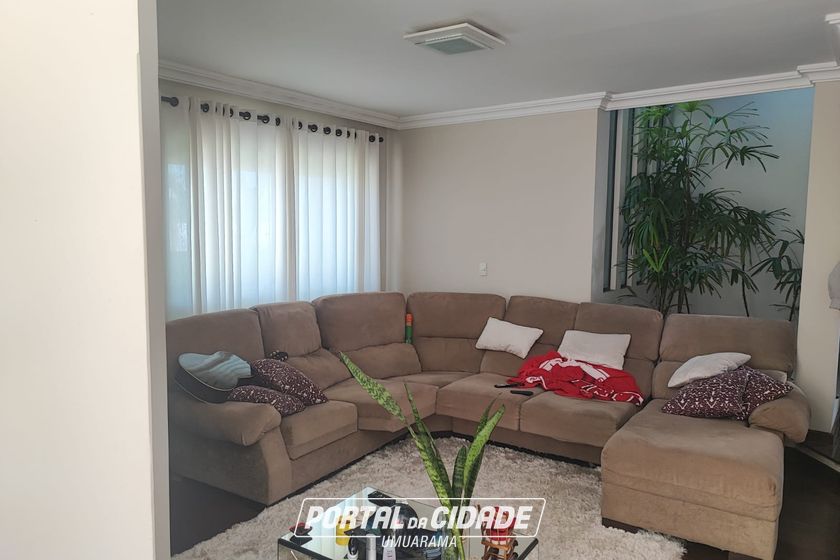 Sobrado &agrave; venda - 365m&sup2; - Zona II