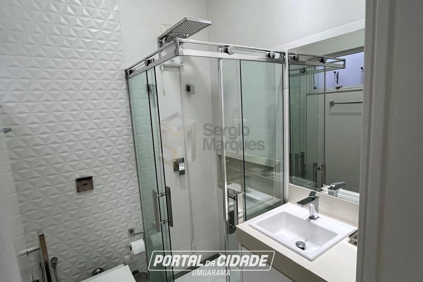 Casa &agrave; venda - 275m&sup2; - Condom&iacute;nio Royal Garden
