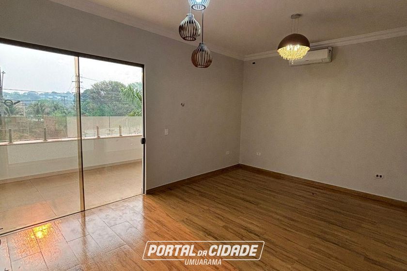 Casa para alugar - 380m&sup2; - Jardim Imigrantes II