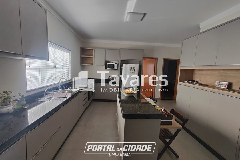 Sobrado &agrave; venda - 305m&sup2; - Parque Residencial da G&aacute;vea