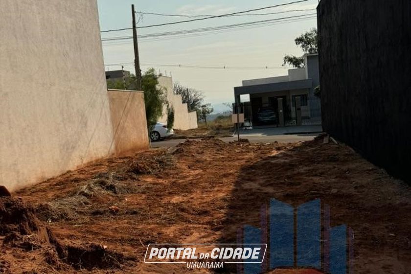 Terreno &agrave; venda - 126m&sup2; - Jardim das Cerejeiras