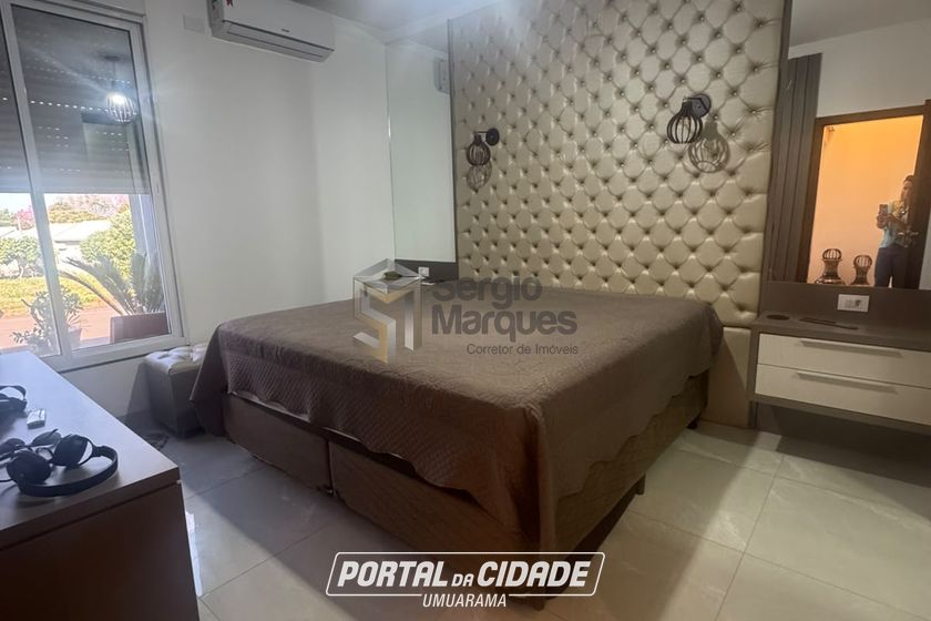 Casa &agrave; venda - 200m&sup2; - Jardim Colorado